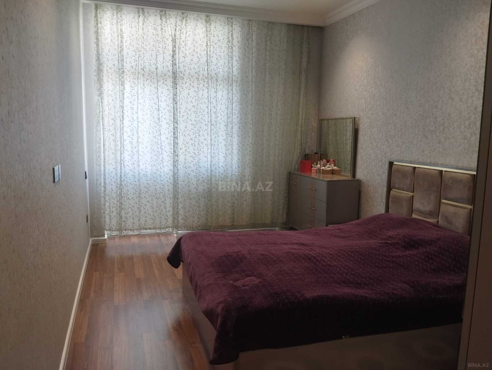 3 otaqlı Yeni tikili, Şah İsmayıl Xətai m., Bakı