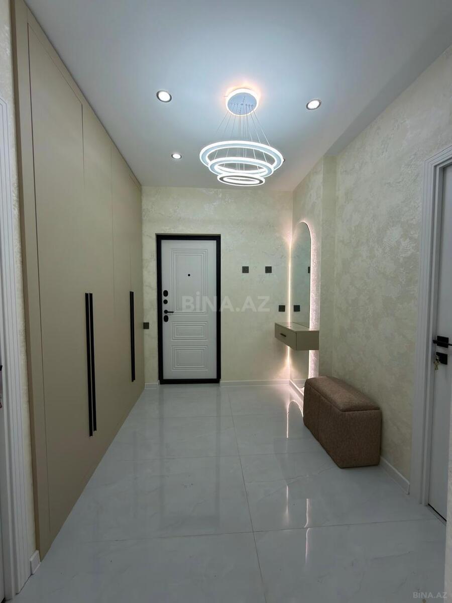 3 otaqlı Köhnə tikili, Həzi Aslanov m., Bakı