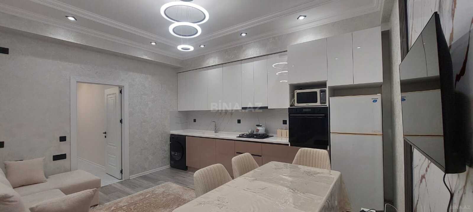 2 otaqlı Yeni tikili, Neftçilər m., Bakı