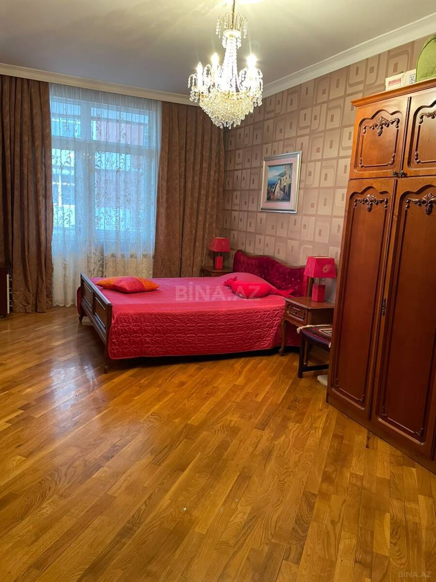 3 otaqlı Yeni tikili, Şah İsmayıl Xətai m., Bakı