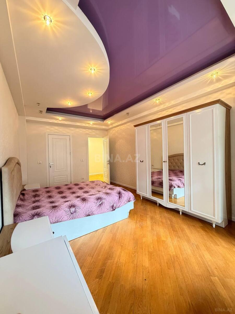 3 otaqlı Yeni tikili, Şah İsmayıl Xətai m., Bakı