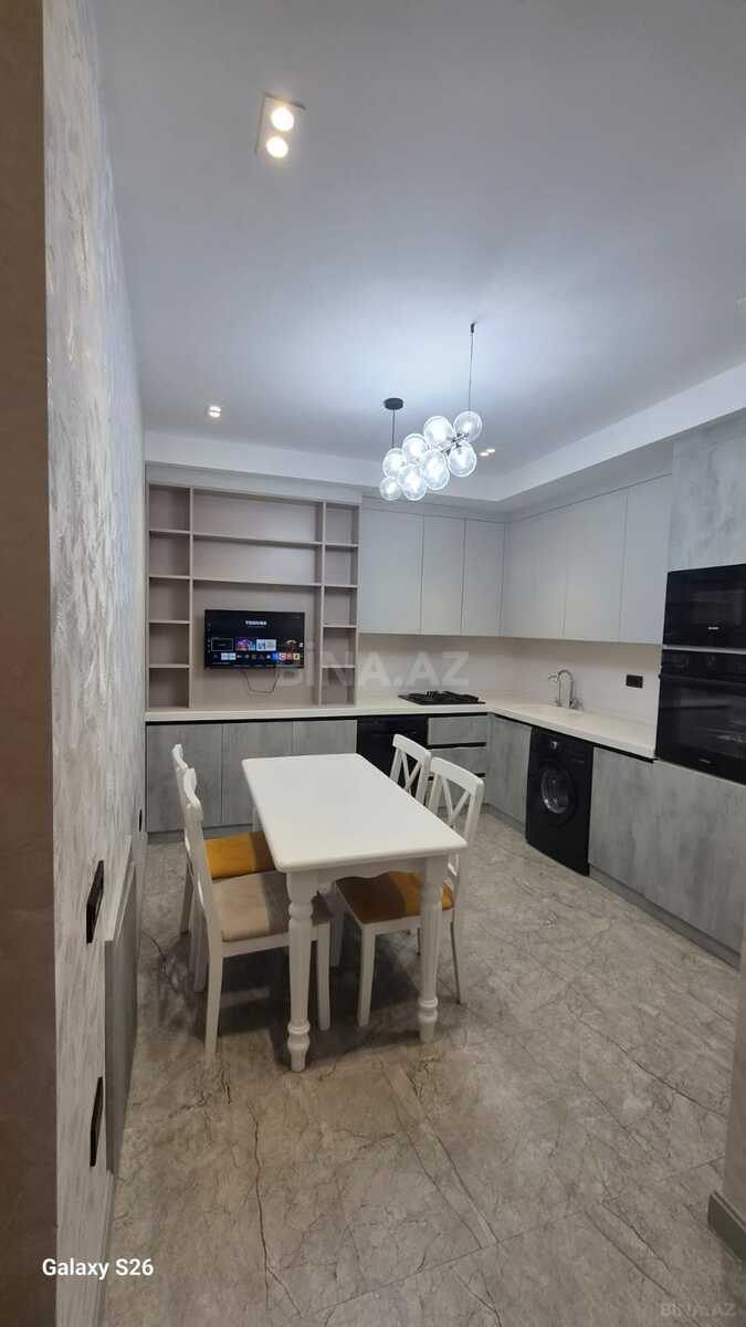 3 otaqlı Yeni tikili, 28 May m., Bakı