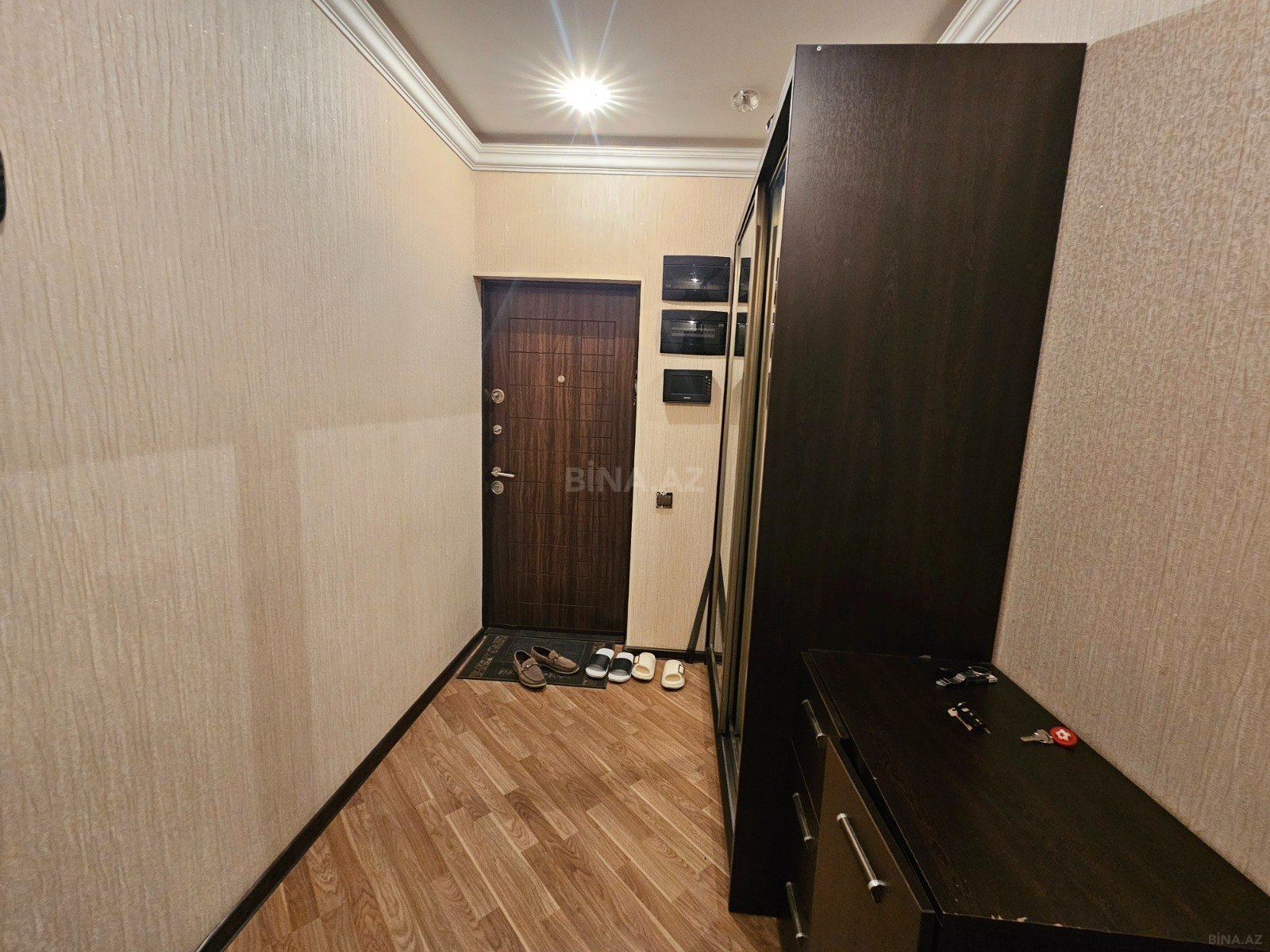 2 otaqlı Köhnə tikili, İnşaatçılar m., Bakı