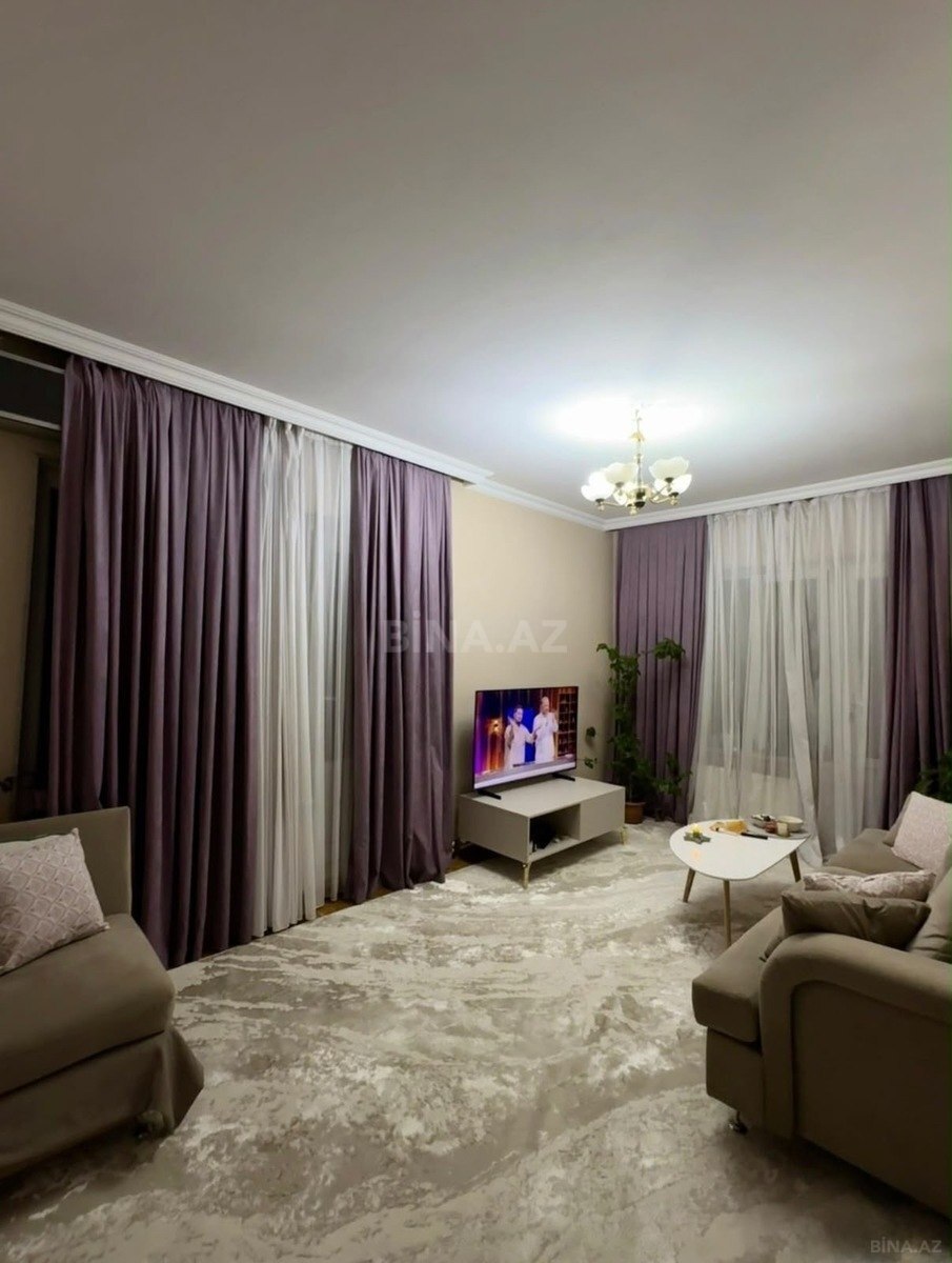 3 otaqlı Köhnə tikili, Əhmədli m., Bakı