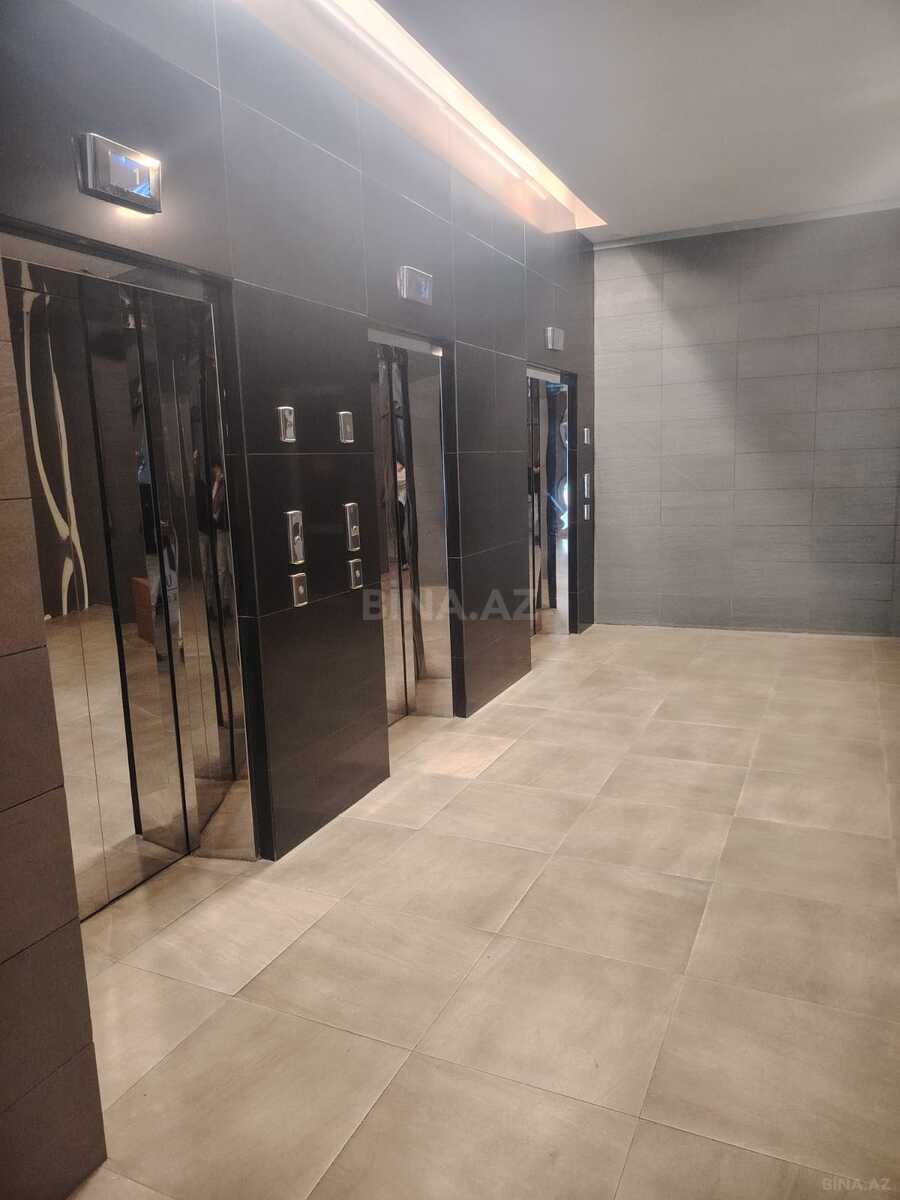 3 otaqlı Yeni tikili, Şah İsmayıl Xətai m., Bakı