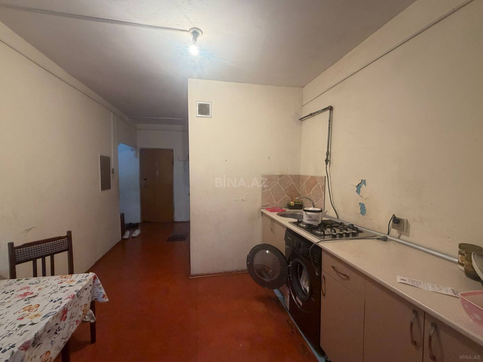 2 otaqlı Köhnə tikili, Neftçilər m., Bakı