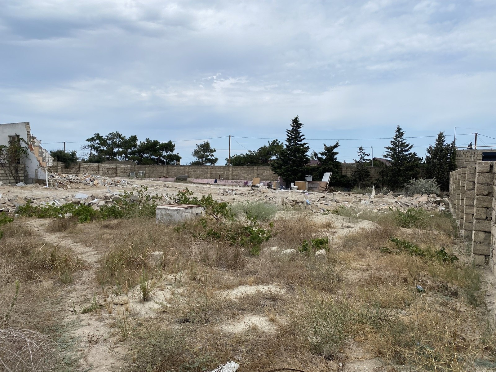 Torpaq Şüvəlan q., Bakı
