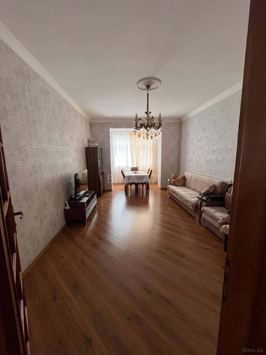 2 otaqlı Köhnə tikili, Elmlər Akademiyası m., Bakı