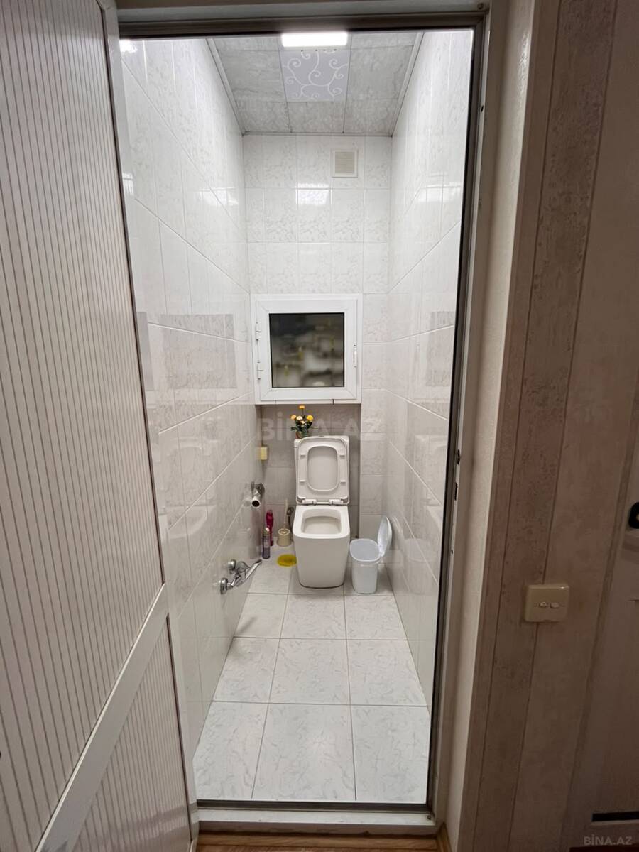 2 otaqlı Köhnə tikili, Elmlər Akademiyası m., Bakı
