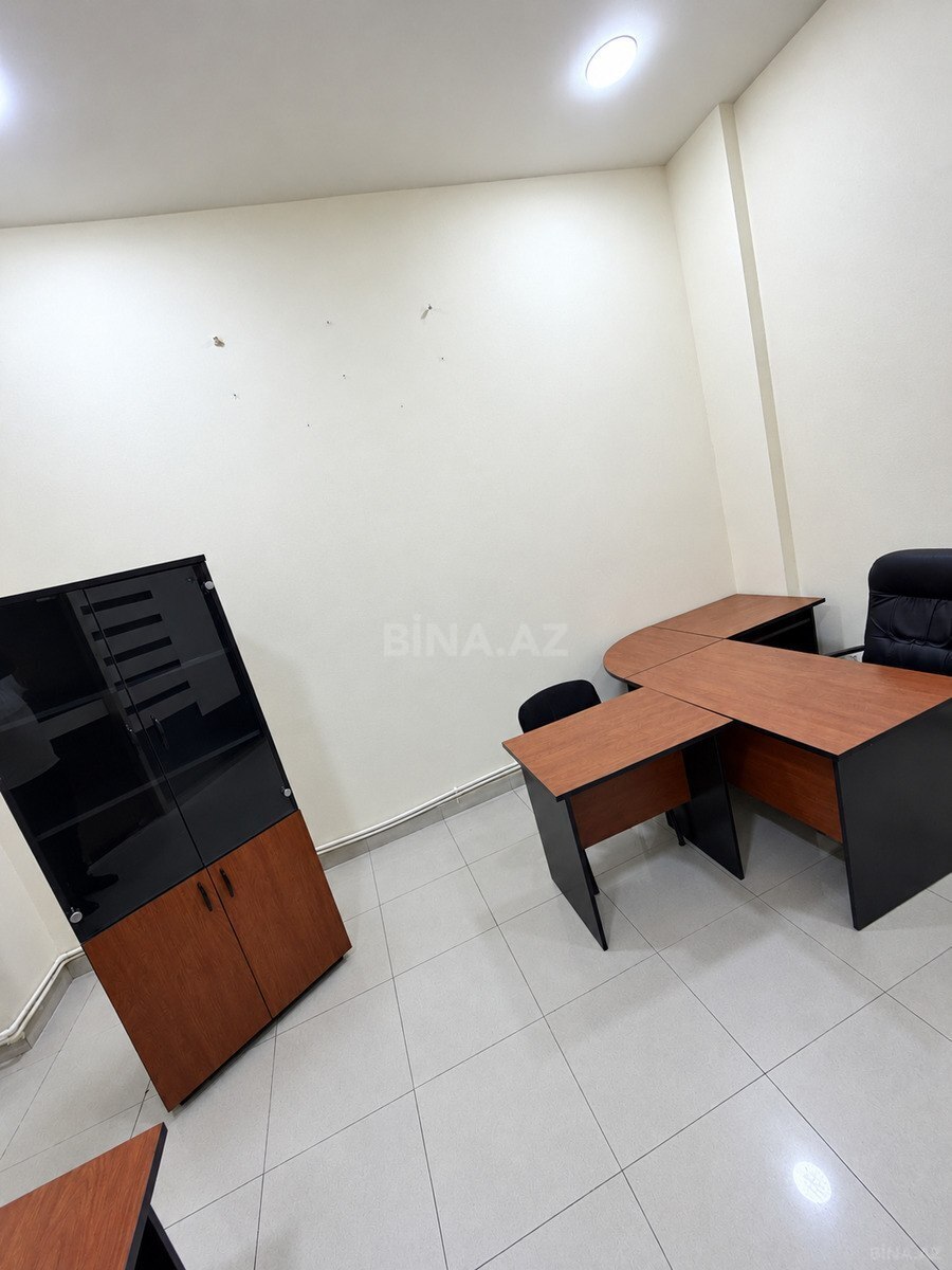 1 otaqlı Ofis, 8 Noyabr m., Bakı
