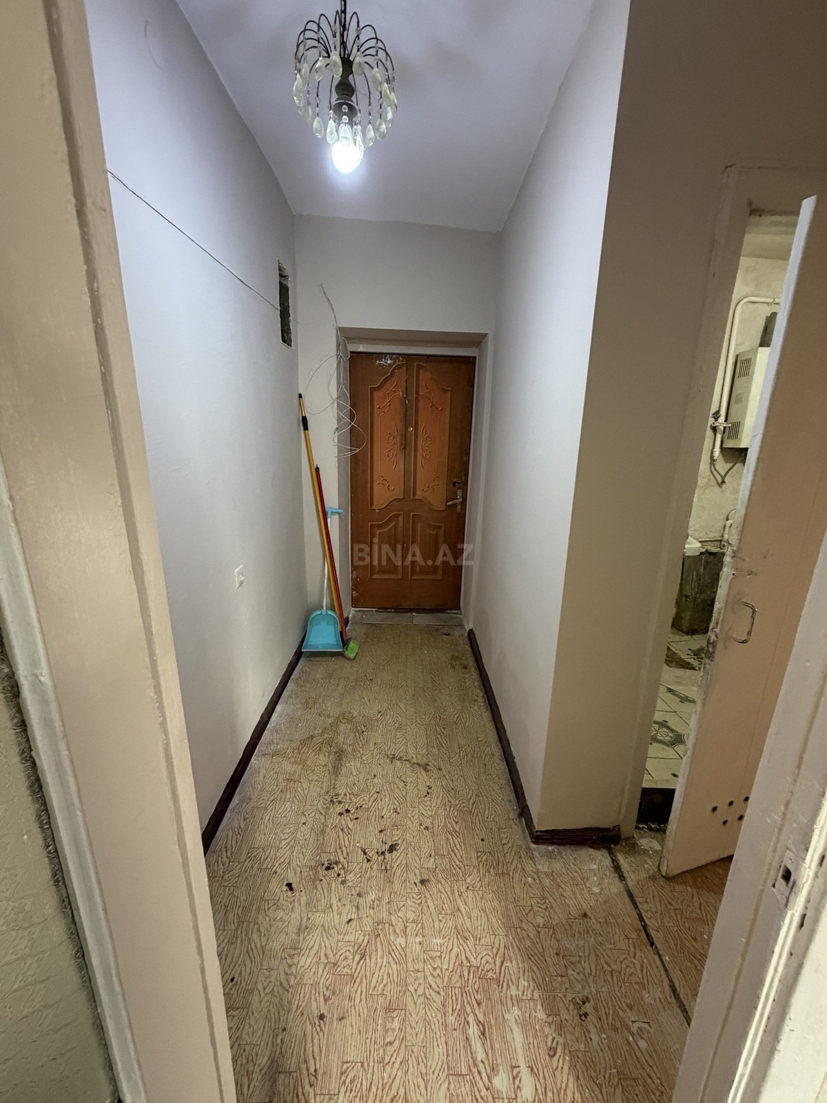 1 otaqlı Köhnə tikili, İnşaatçılar m., Bakı
