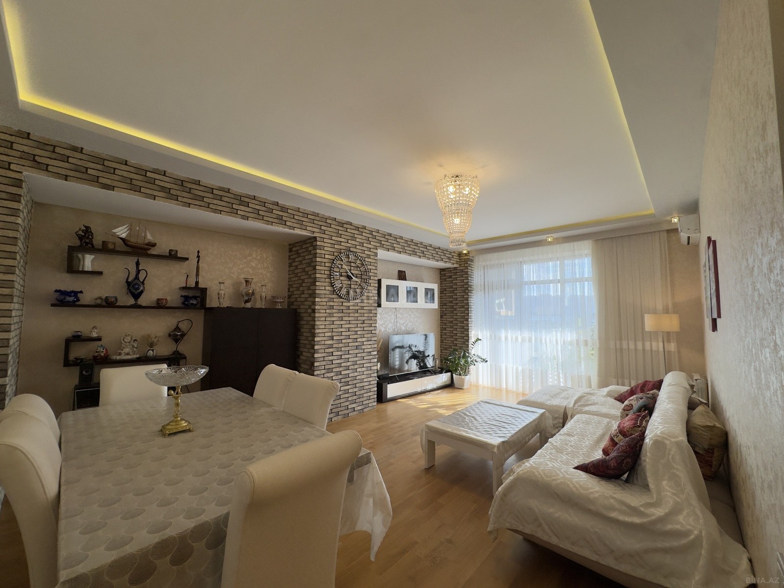 3 otaqlı Yeni tikili, 8 Noyabr m., Bakı