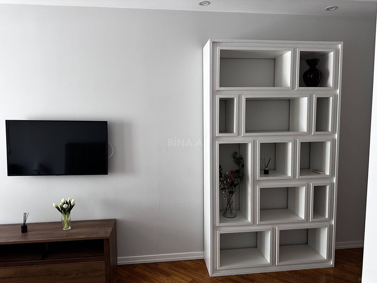 3 otaqlı Yeni tikili, Şah İsmayıl Xətai m., Bakı