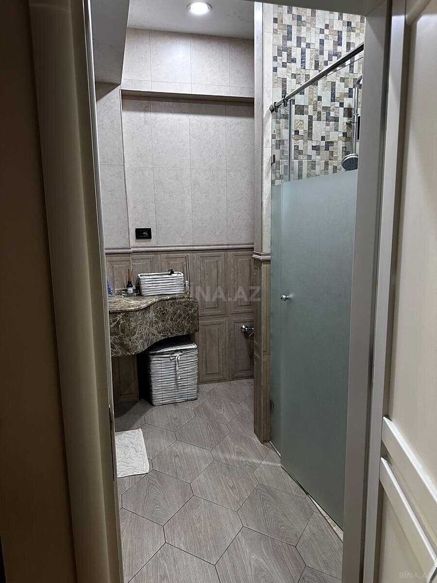 3 otaqlı Yeni tikili, Şah İsmayıl Xətai m., Bakı