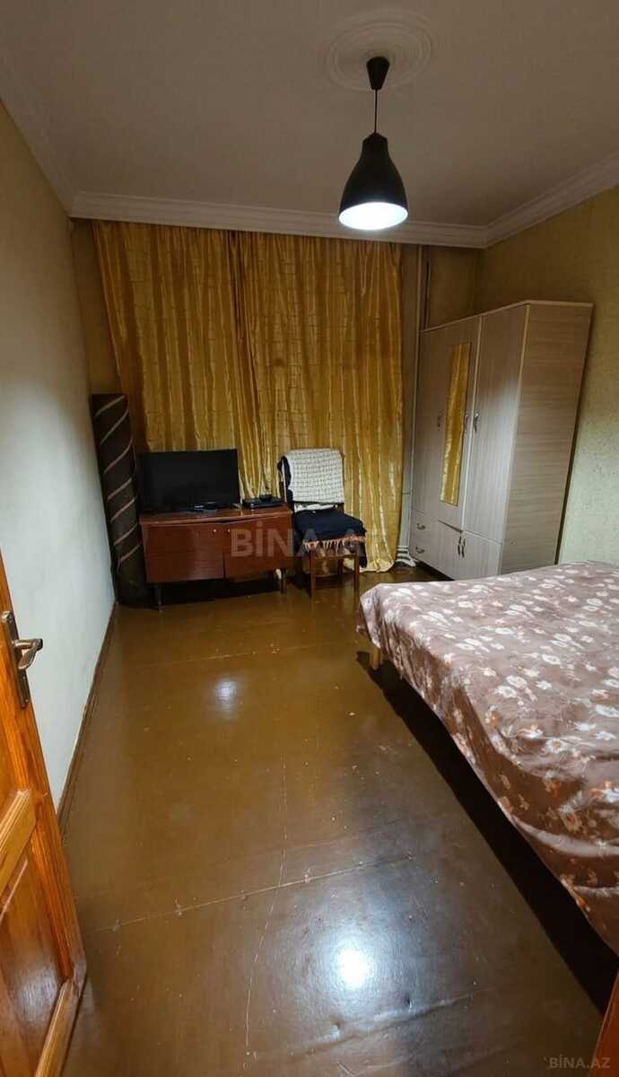 3 otaqlı Köhnə tikili, Həzi Aslanov m., Bakı