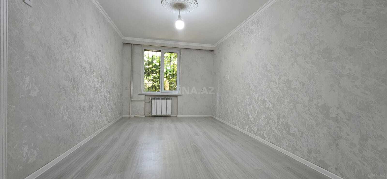 2 otaqlı Köhnə tikili, Neftçilər m., Bakı