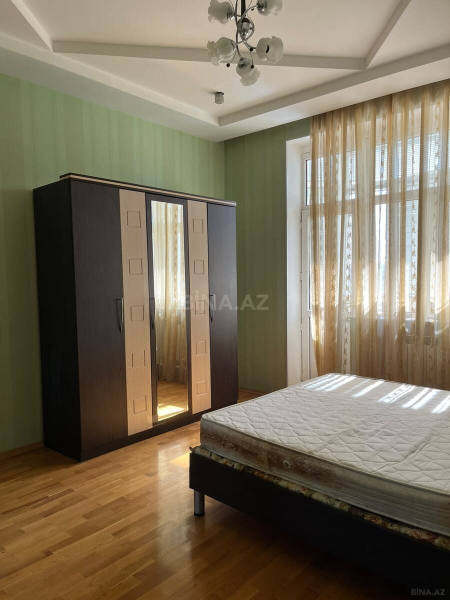 3 otaqlı Yeni tikili, İnşaatçılar m., Bakı