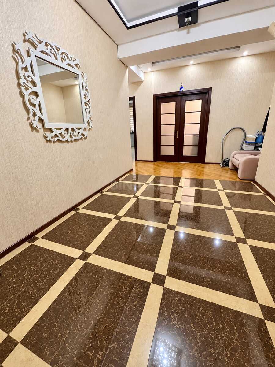 3 otaqlı Yeni tikili, İnşaatçılar m., Bakı