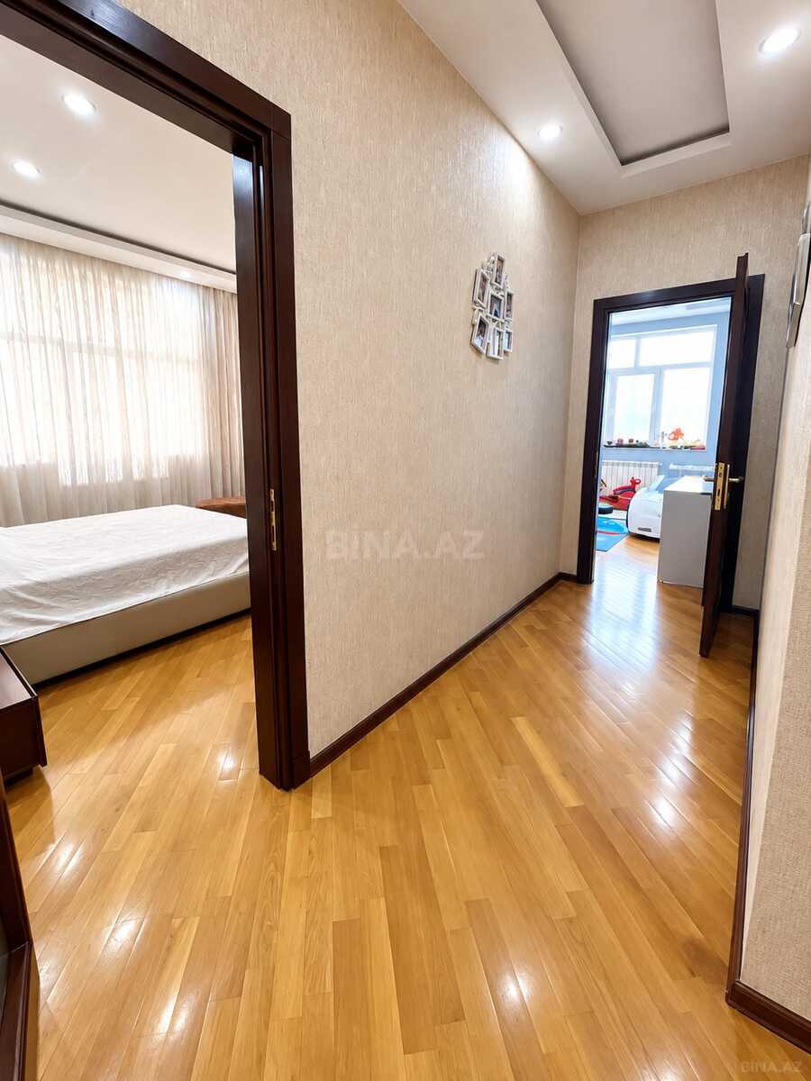3 otaqlı Yeni tikili, İnşaatçılar m., Bakı