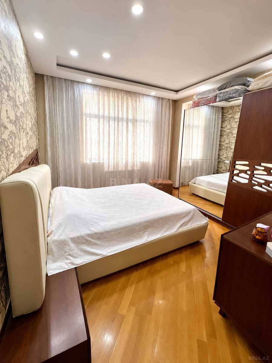 3 otaqlı Yeni tikili, İnşaatçılar m., Bakı