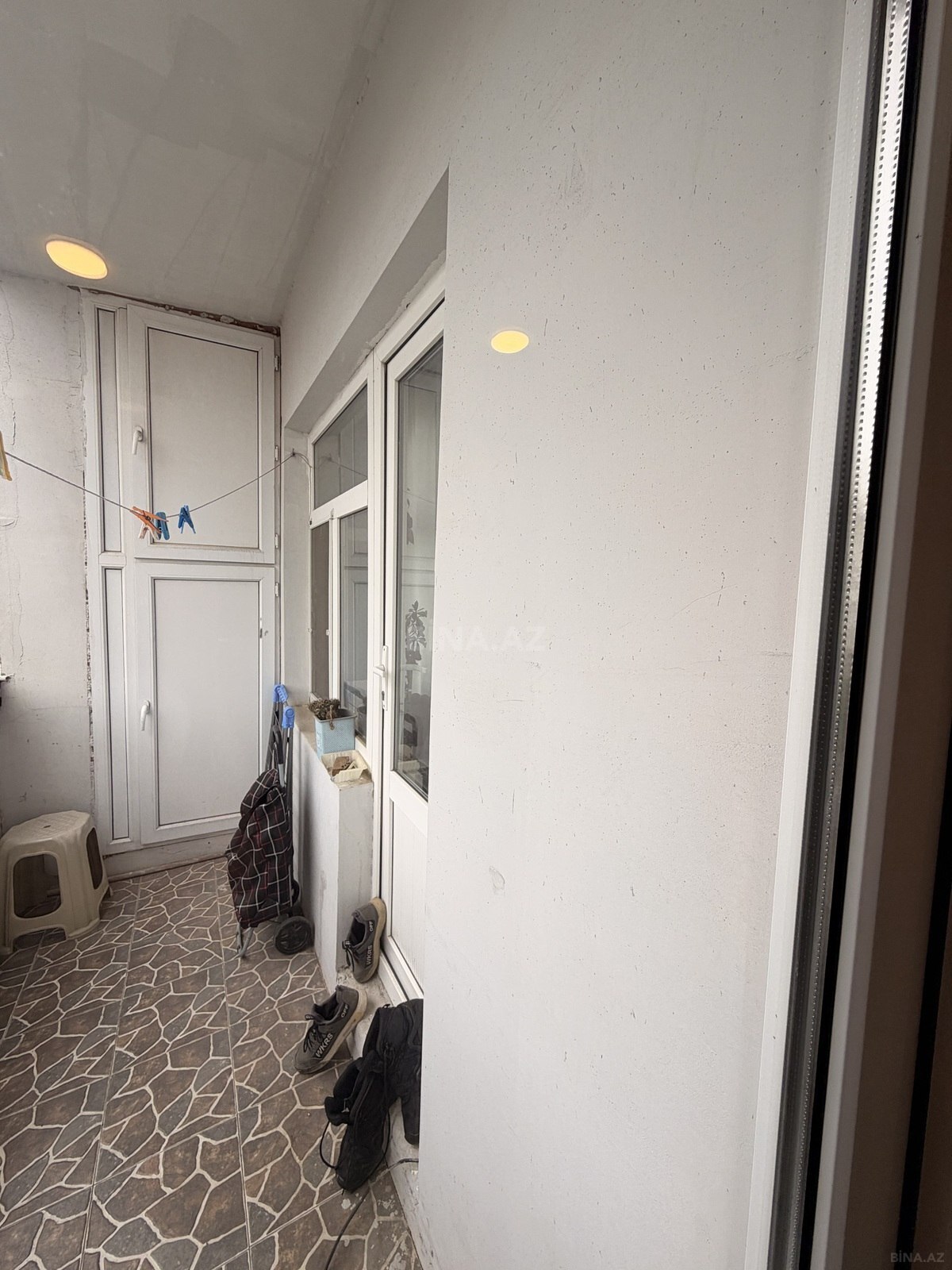 3 otaqlı Köhnə tikili, Əhmədli m., Bakı
