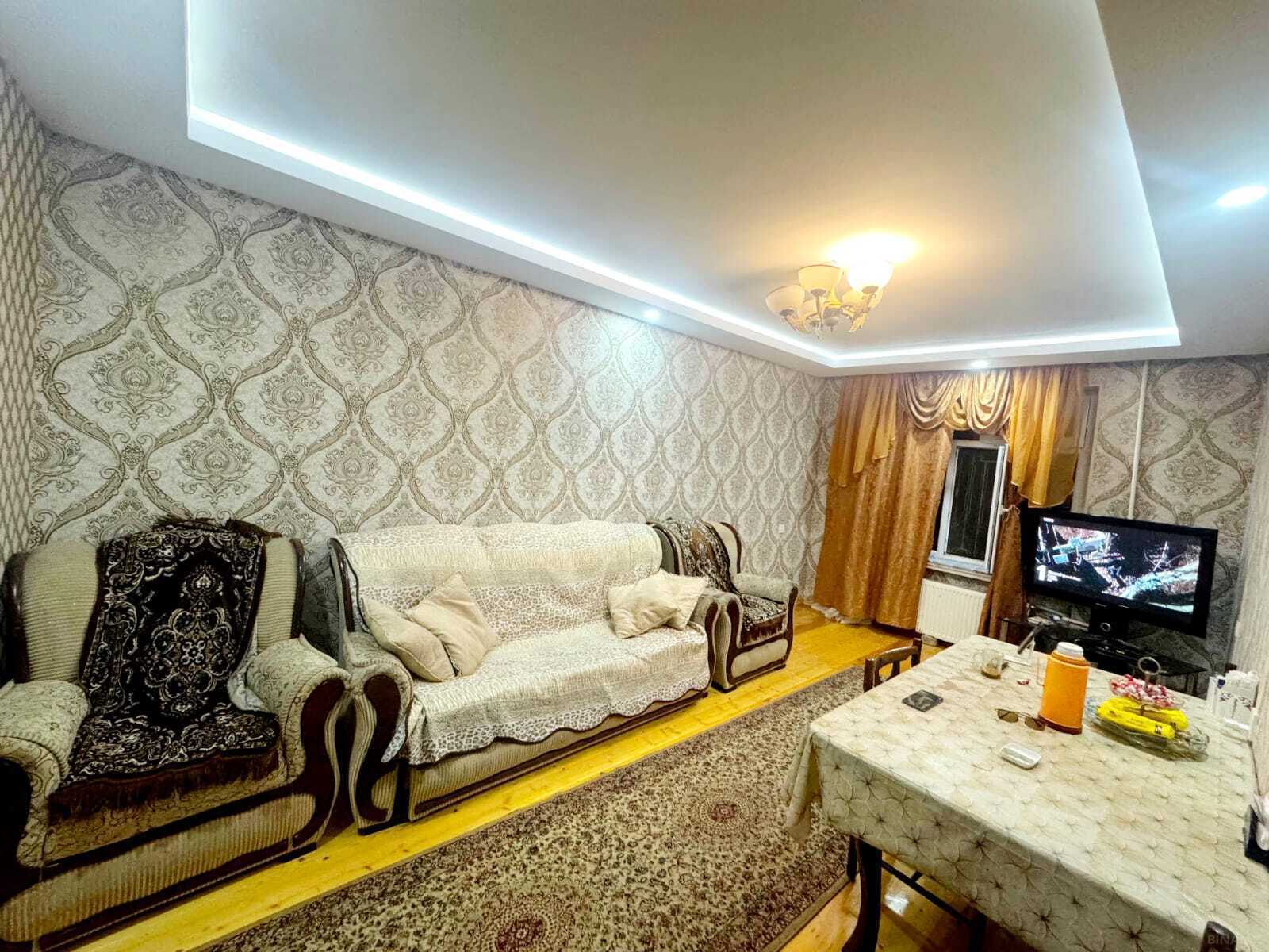 4 otaqlı Köhnə tikili, Xətai r., Bakı