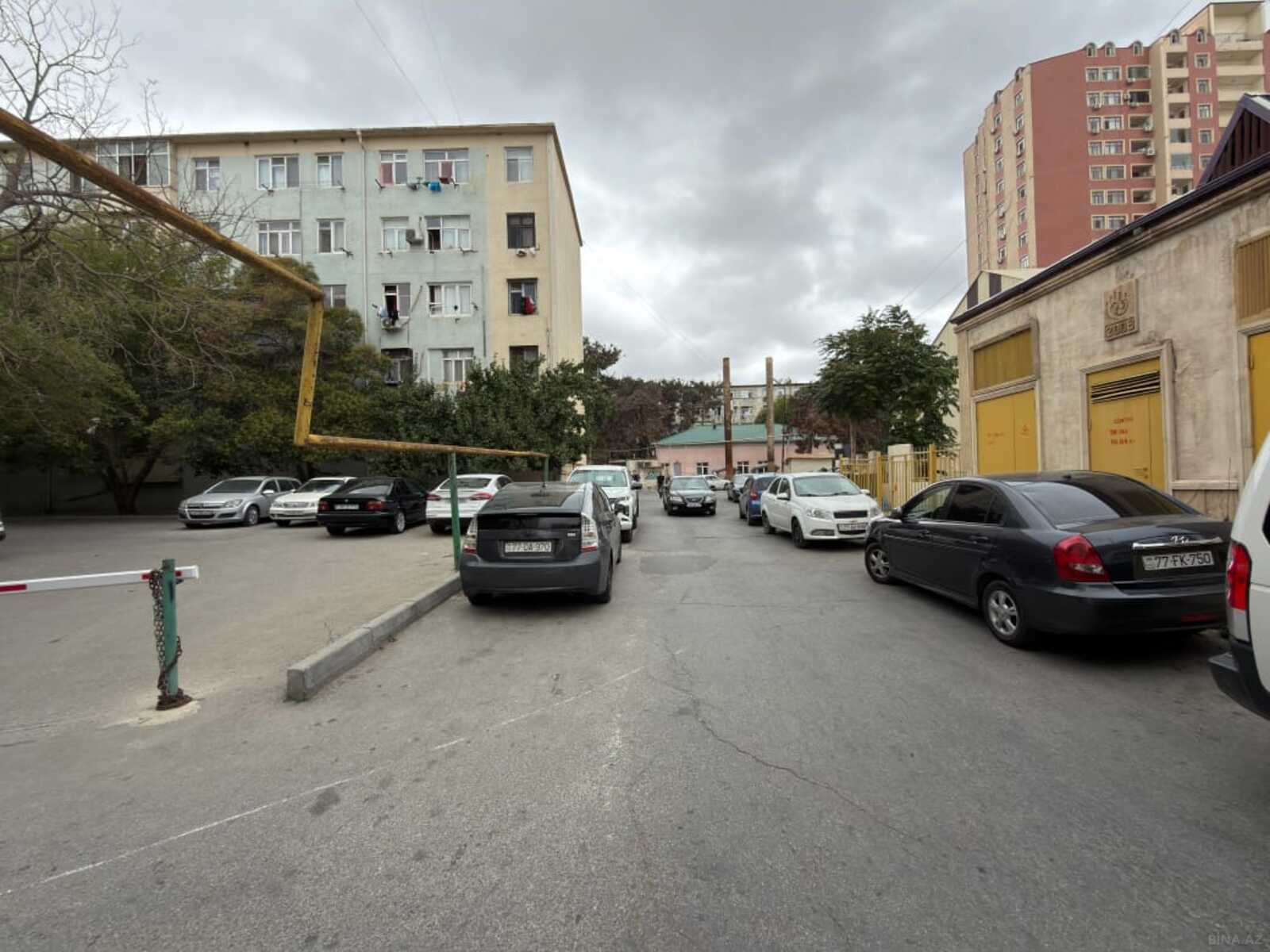 2 otaqlı Köhnə tikili, 20 Yanvar m., Bakı
