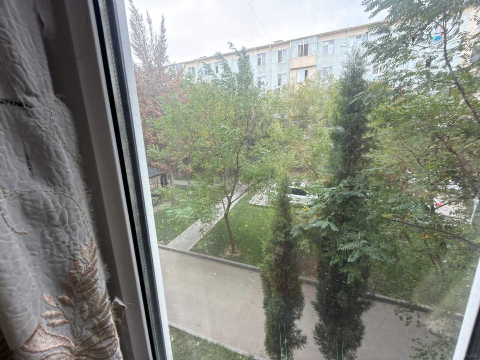 2 otaqlı Köhnə tikili, 20 Yanvar m., Bakı