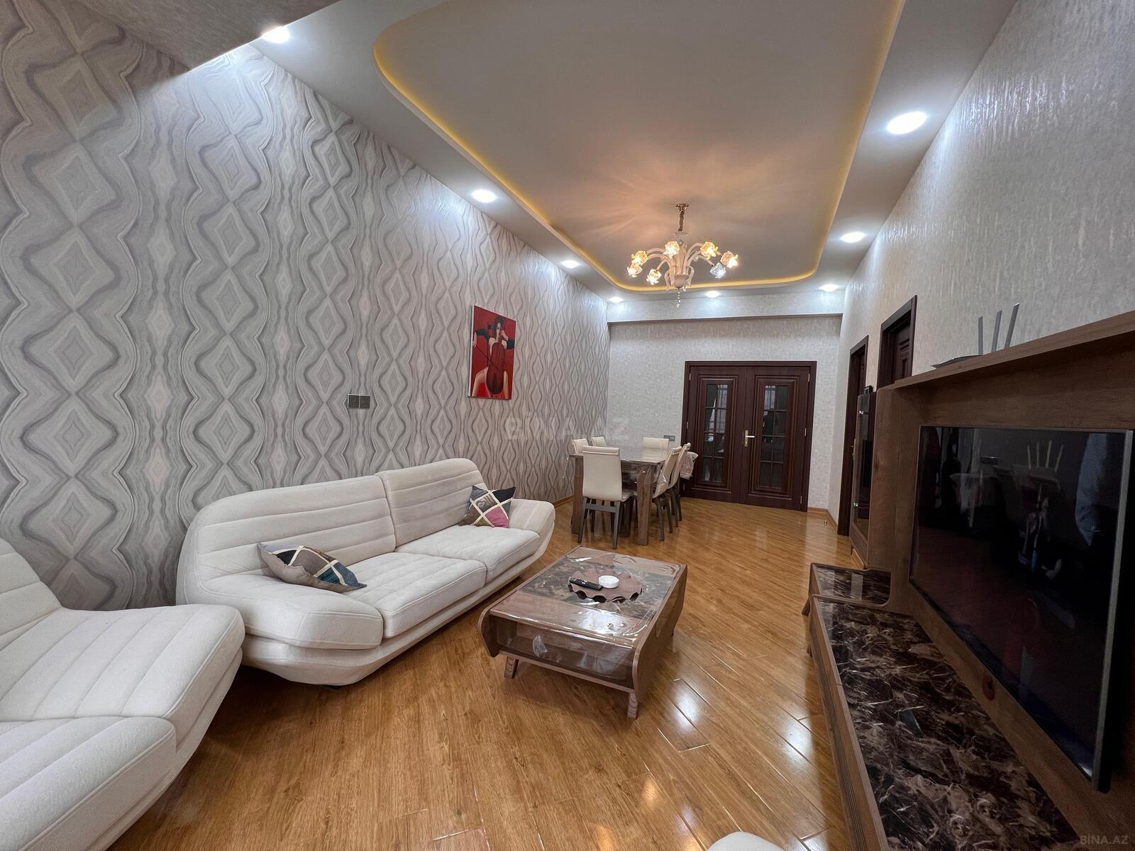 2 otaqlı Yeni tikili, Şah İsmayıl Xətai m., Bakı