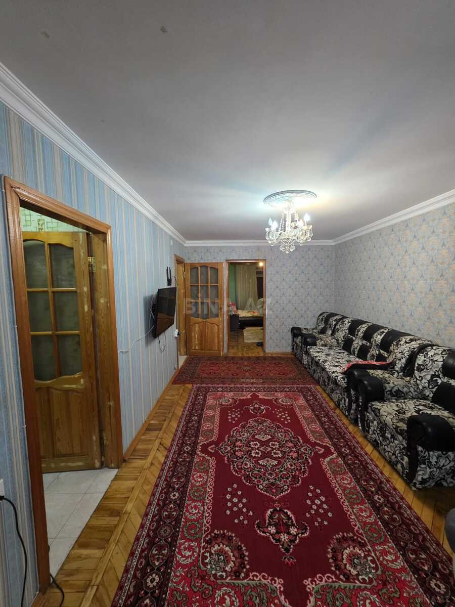 3 otaqlı Köhnə tikili, Sumqayıt