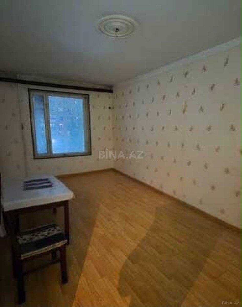2 otaqlı Köhnə tikili, Xalqlar Dostluğu m., Bakı