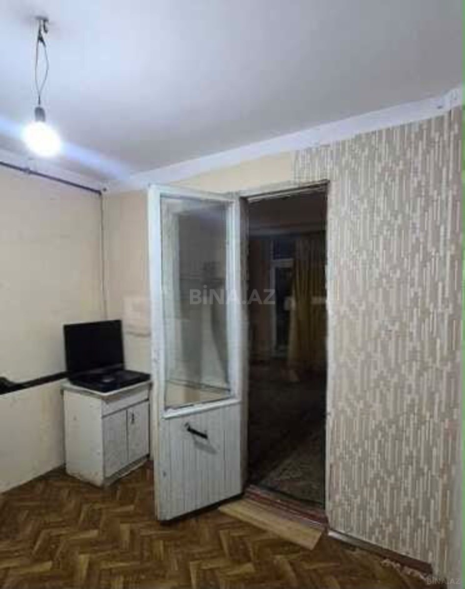 2 otaqlı Köhnə tikili, Xalqlar Dostluğu m., Bakı