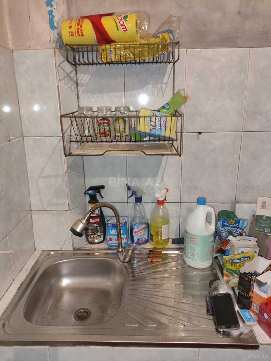 1 otaqlı Köhnə tikili, Neftçilər m., Bakı