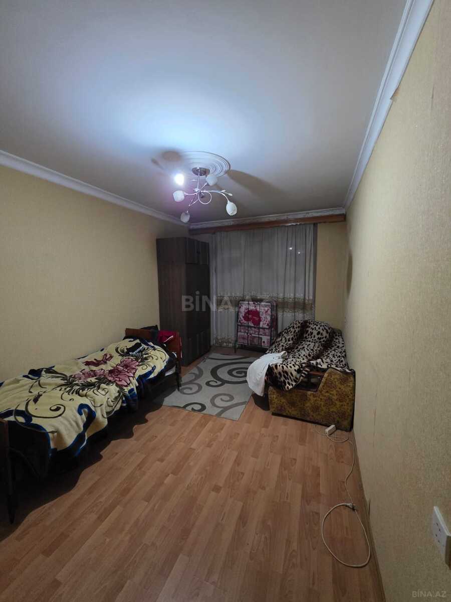3 otaqlı Köhnə tikili, Sumqayıt