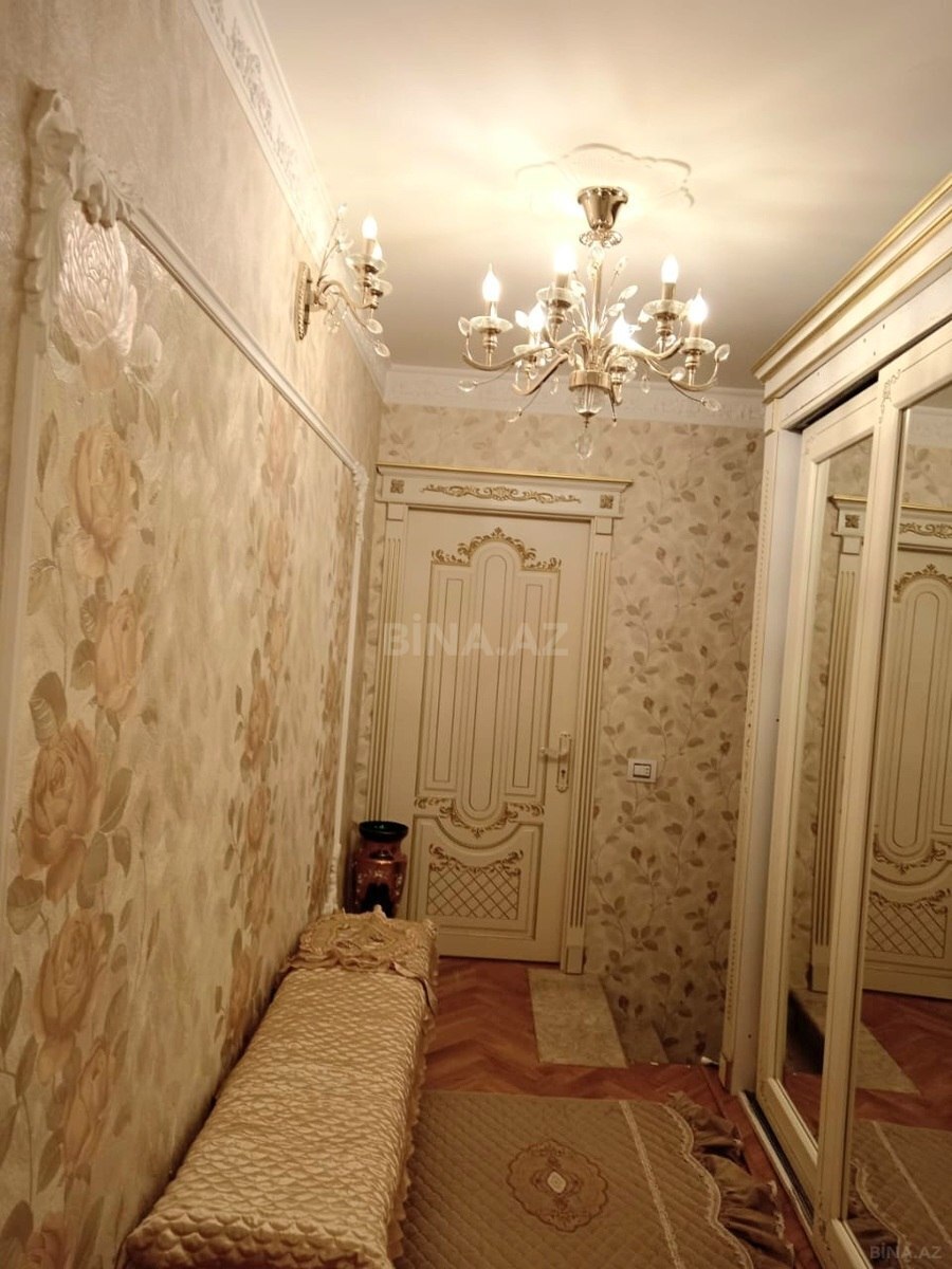3 otaqlı Köhnə tikili, İçəri Şəhər m., Bakı