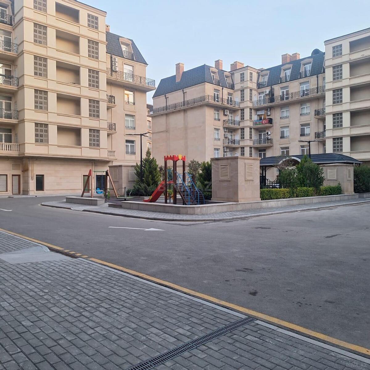 3 otaqlı Yeni tikili, Ağ şəhər q., Bakı