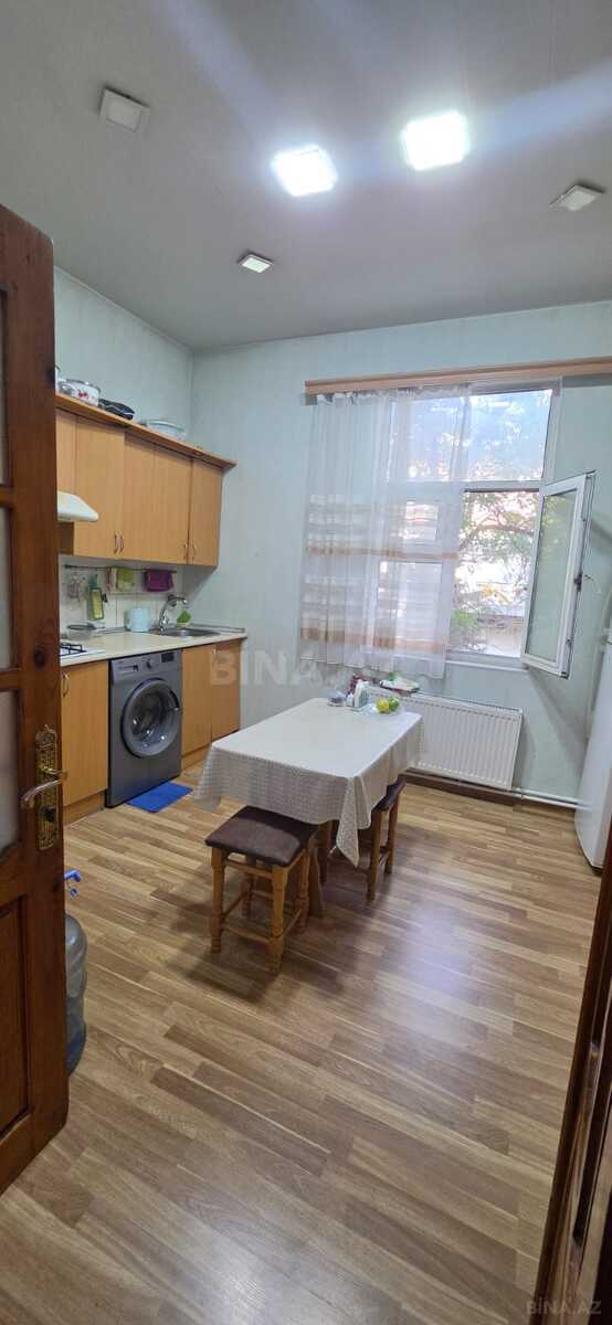 3 otaqlı Köhnə tikili, Nəsimi r., Bakı