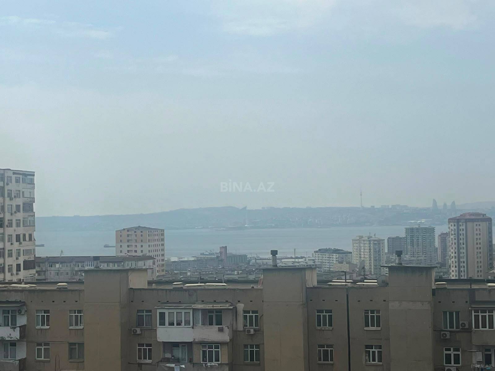 3 otaqlı Köhnə tikili, Həzi Aslanov m., Bakı