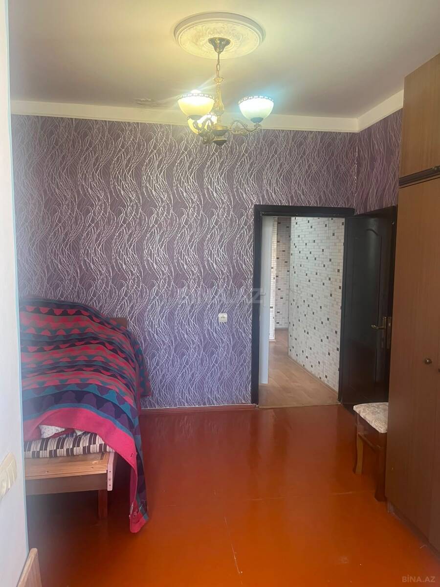 3 otaqlı Köhnə tikili, Həzi Aslanov m., Bakı
