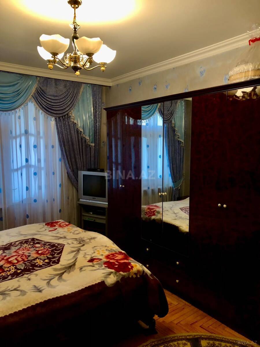 5 otaqlı Köhnə tikili, Həzi Aslanov m., Bakı