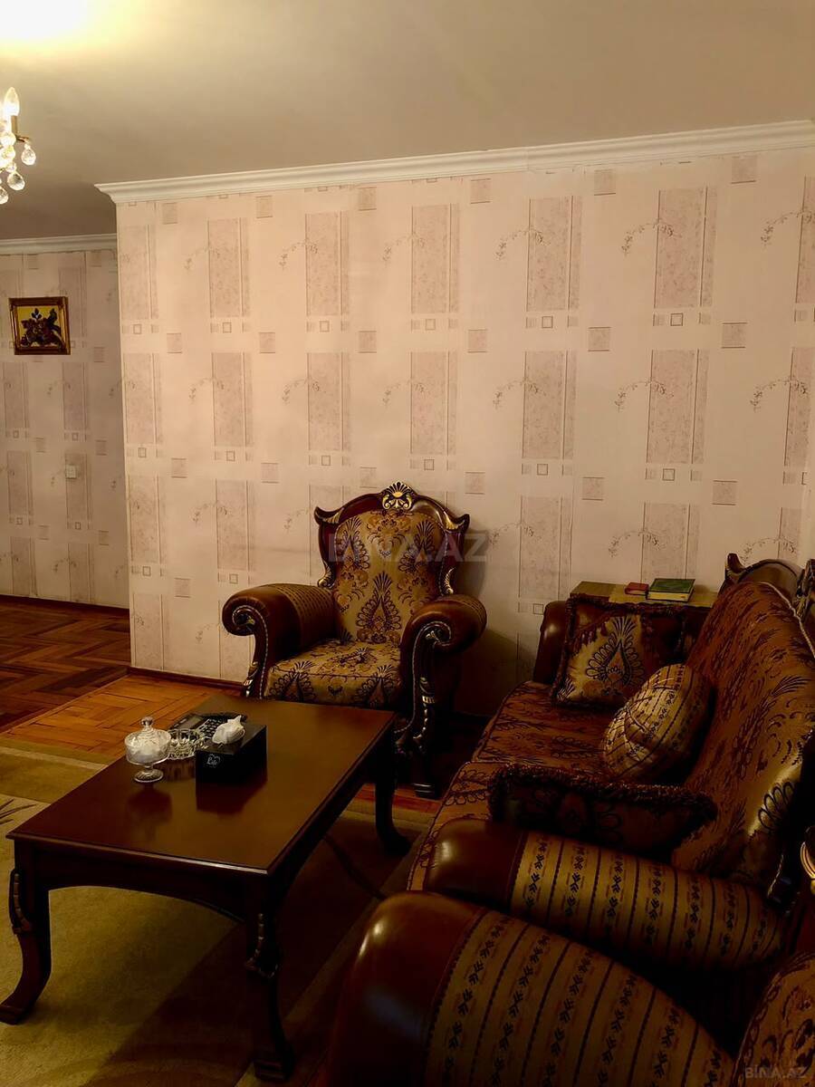 5 otaqlı Köhnə tikili, Həzi Aslanov m., Bakı