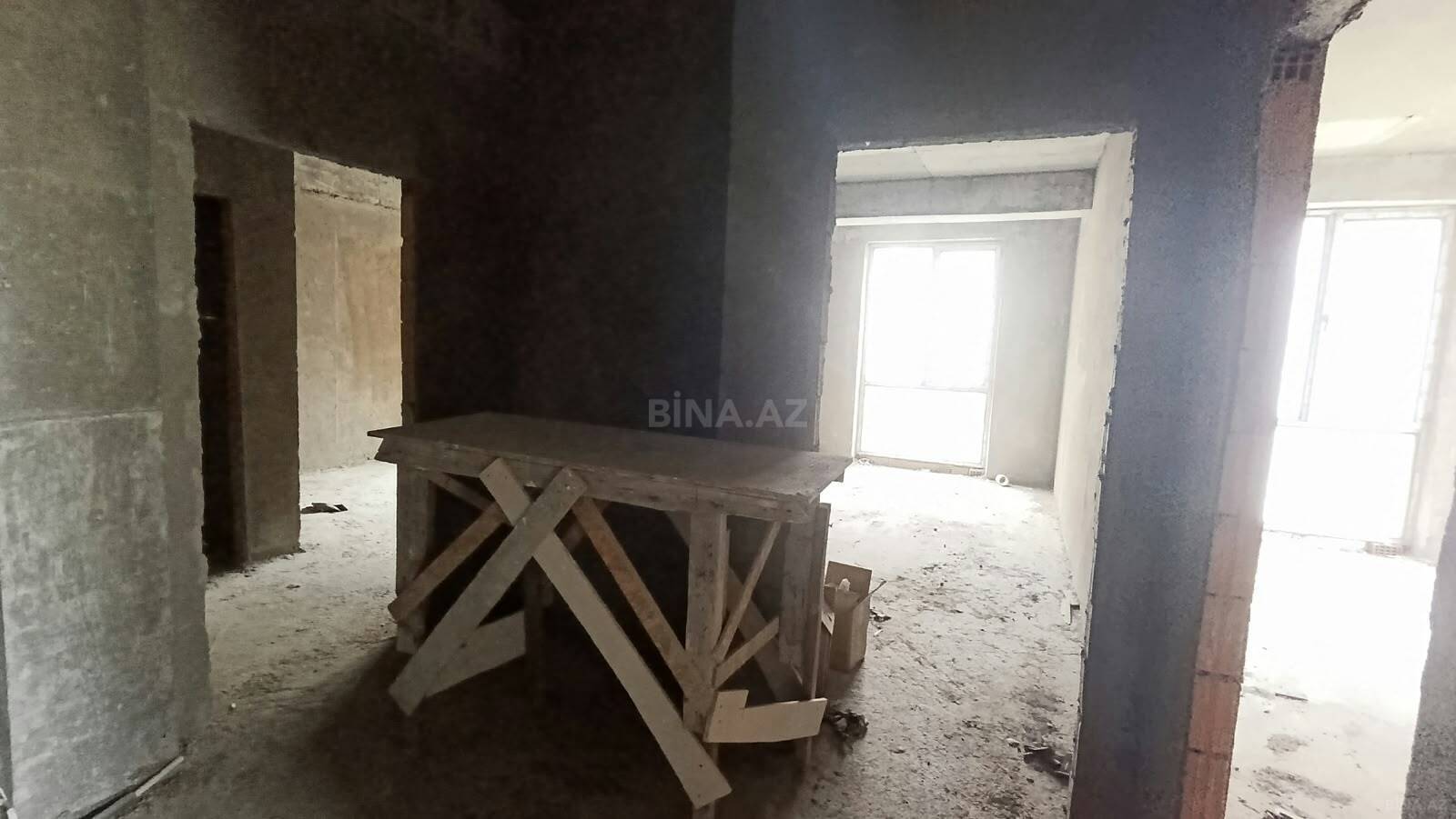 3 otaqlı Yeni tikili, Şah İsmayıl Xətai m., Bakı