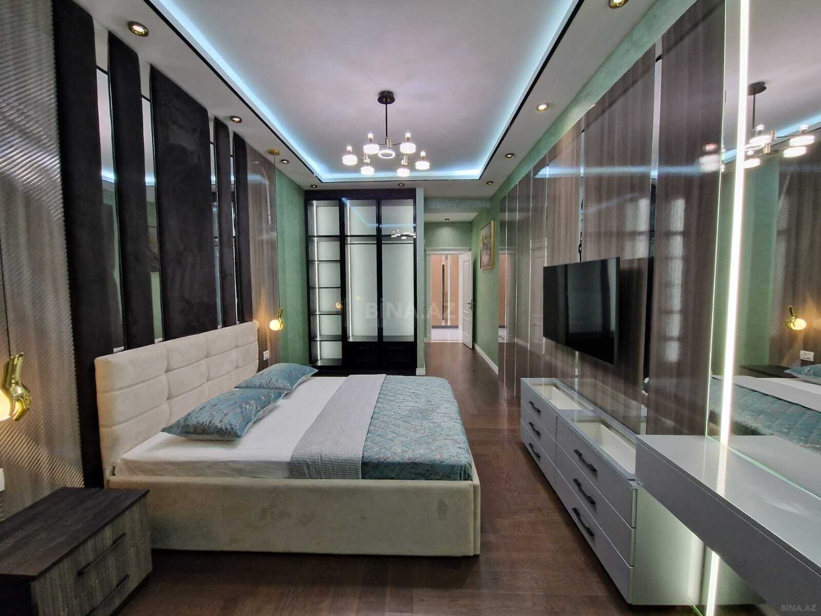 4 otaqlı Yeni tikili, Şah İsmayıl Xətai m., Bakı