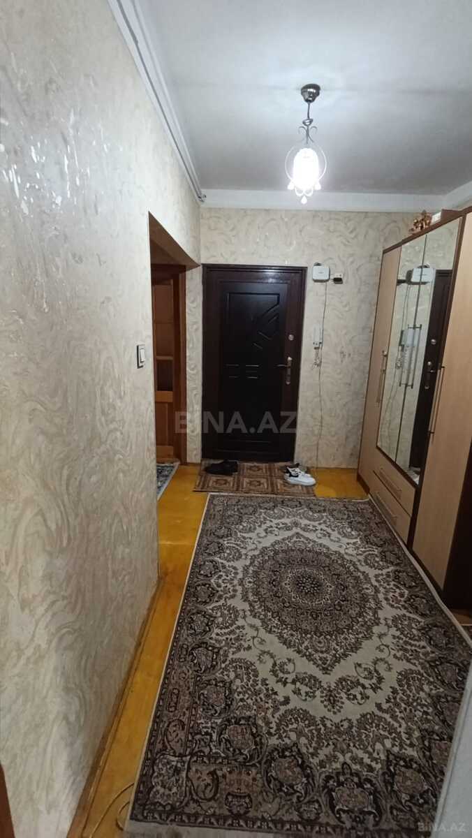 4 otaqlı Köhnə tikili, Əhmədli m., Bakı