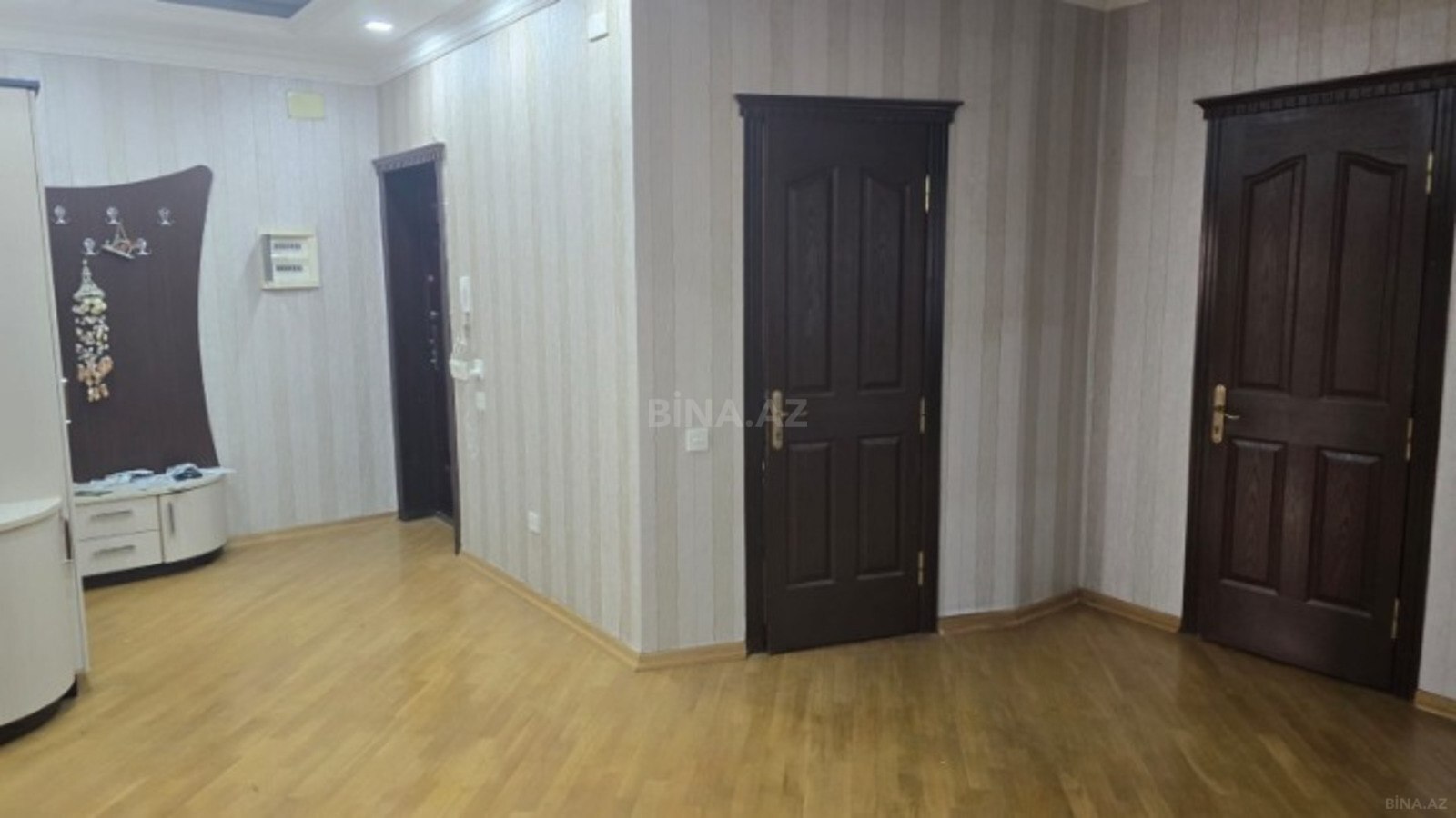 3 otaqlı Yeni tikili, Şah İsmayıl Xətai m., Bakı