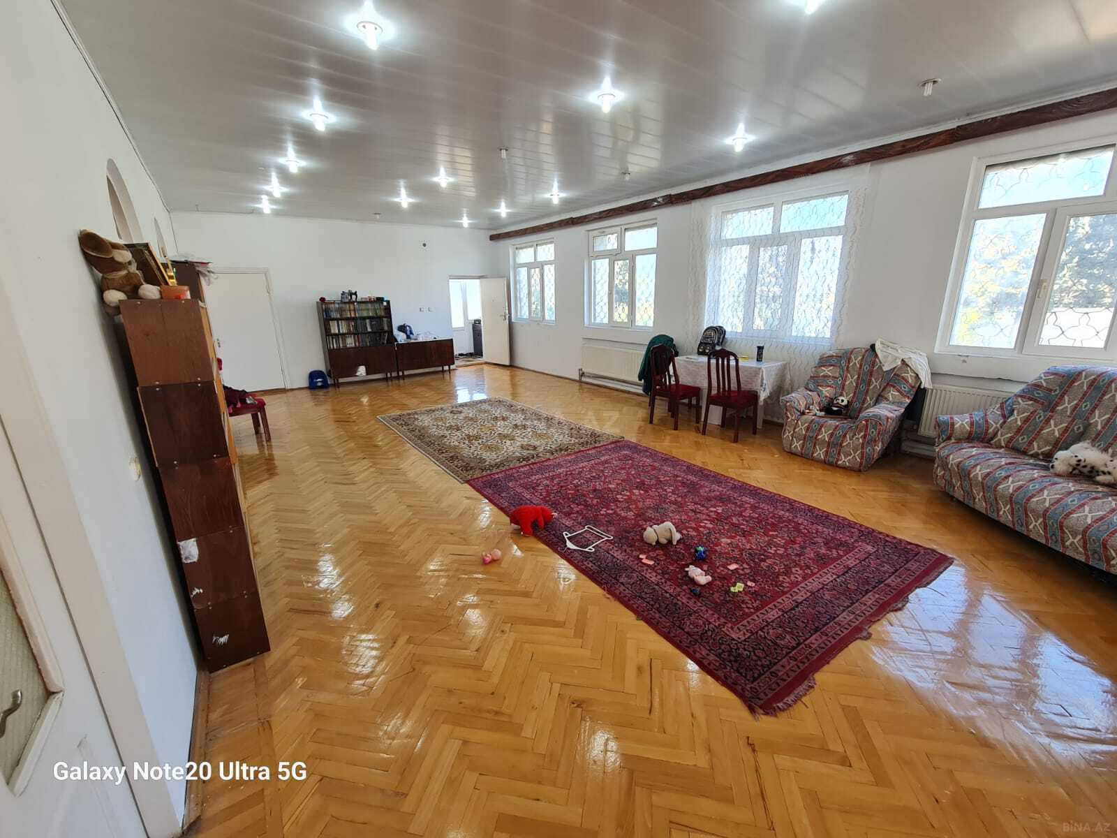 7 otaqlı Həyət evi/Bağ evi, Mərdəkan q., Bakı