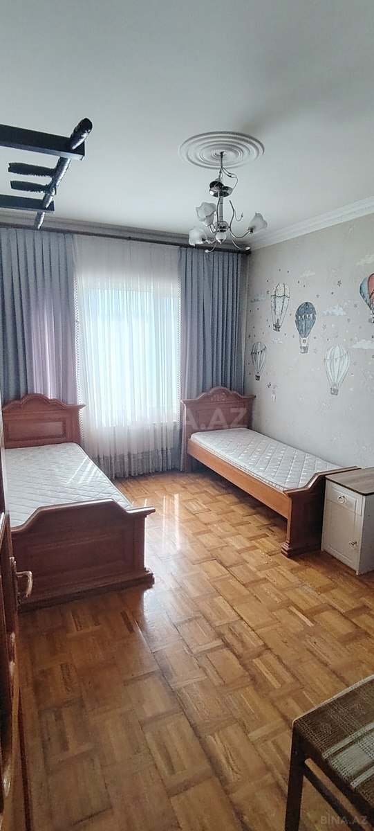 3 otaqlı Köhnə tikili, Yasamal r., Bakı