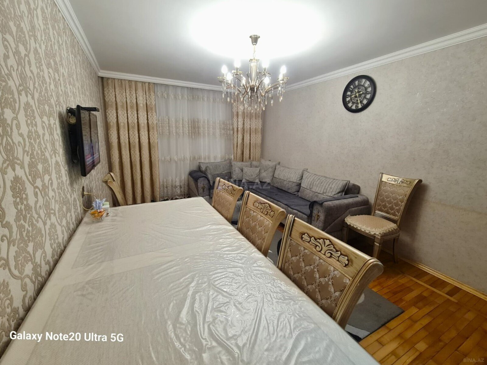 3 otaqlı Köhnə tikili, Qara Qarayev m., Bakı