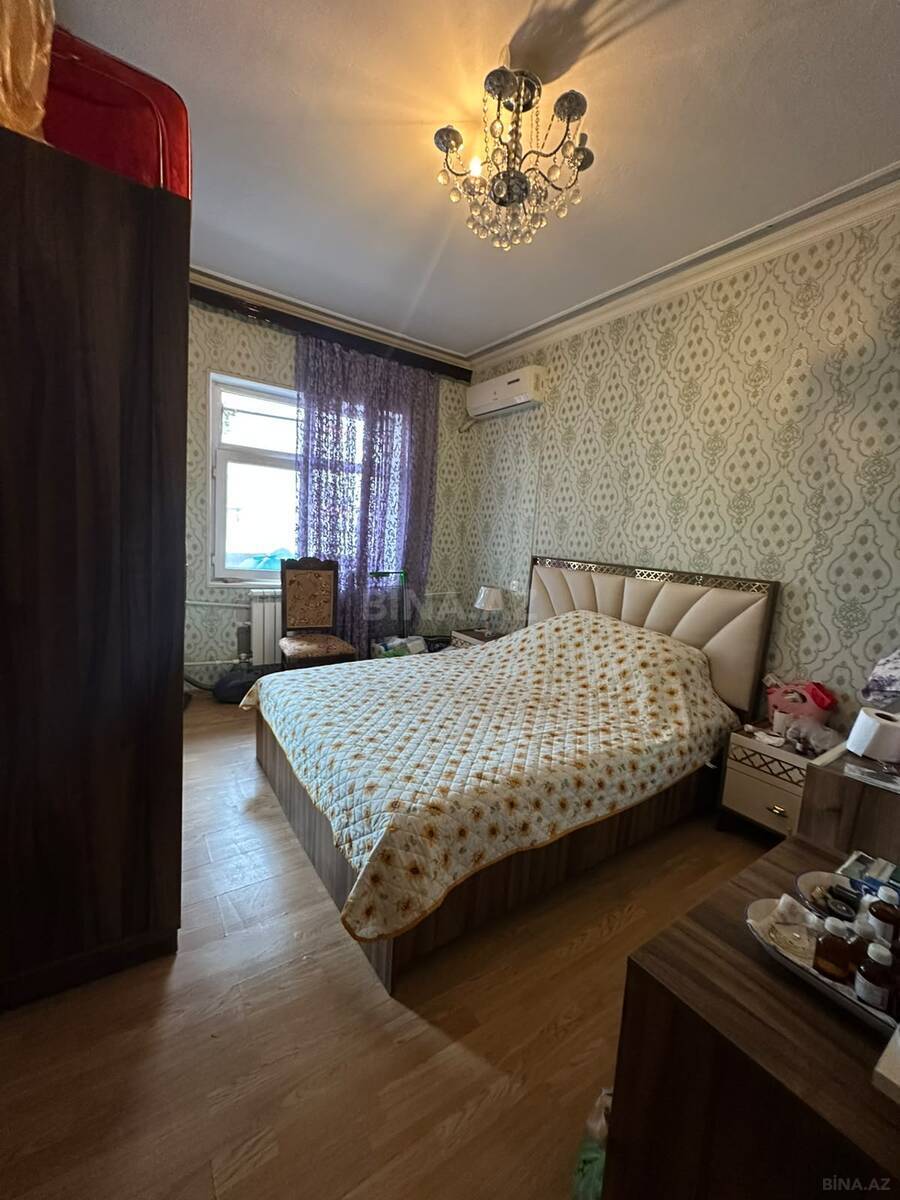 2 otaqlı Köhnə tikili, İnşaatçılar m., Bakı
