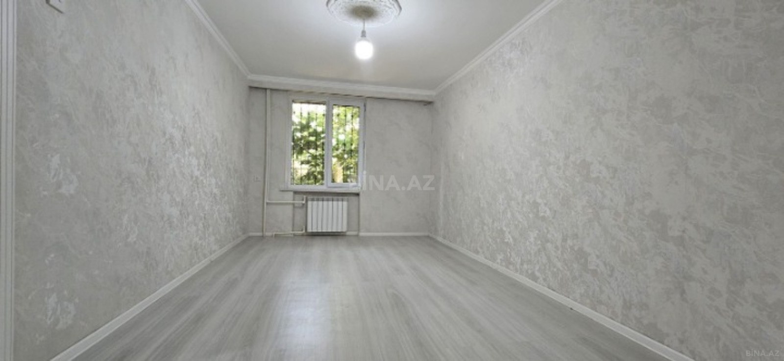 2 otaqlı Köhnə tikili, Neftçilər m., Bakı